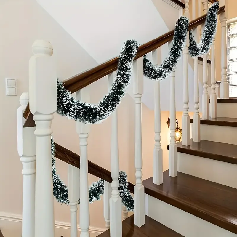 Зелено-белая новогодняя гирлян – обзор и цена Tinsel Garland Decoration