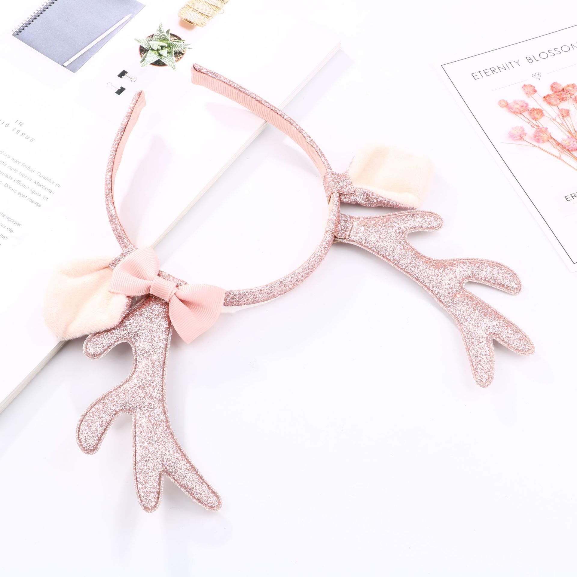 Милая розовая повязка на голов – обзор и цена Reindeer Antlers Headband